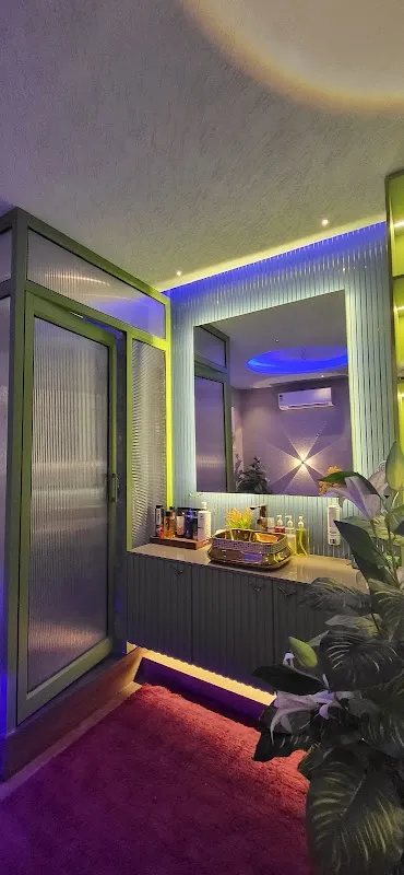 Dazzle Luxury Spa