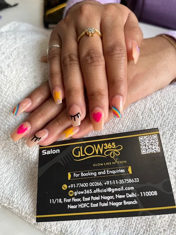 Glow 365 Hair Nails Beauty And Makeup Unisex Salon