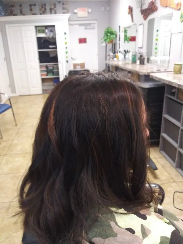 Elena's Salon