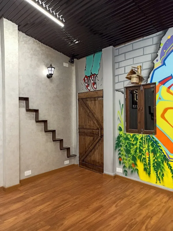 Hutke Dance Studio