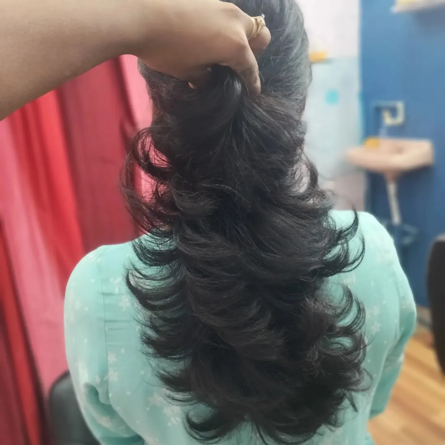 AK BEAUTY PARLOUR &TRAINING INSTITUTE