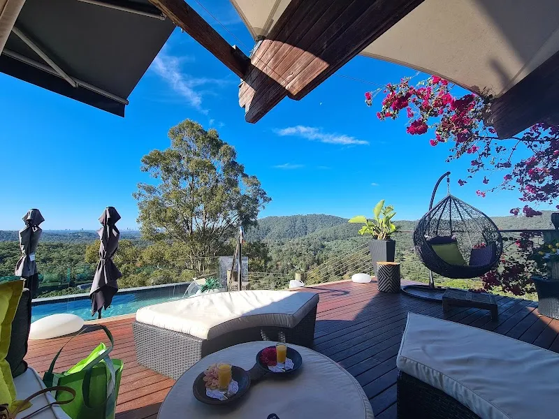 On Eagle Wings Mountain Retreat & Spa