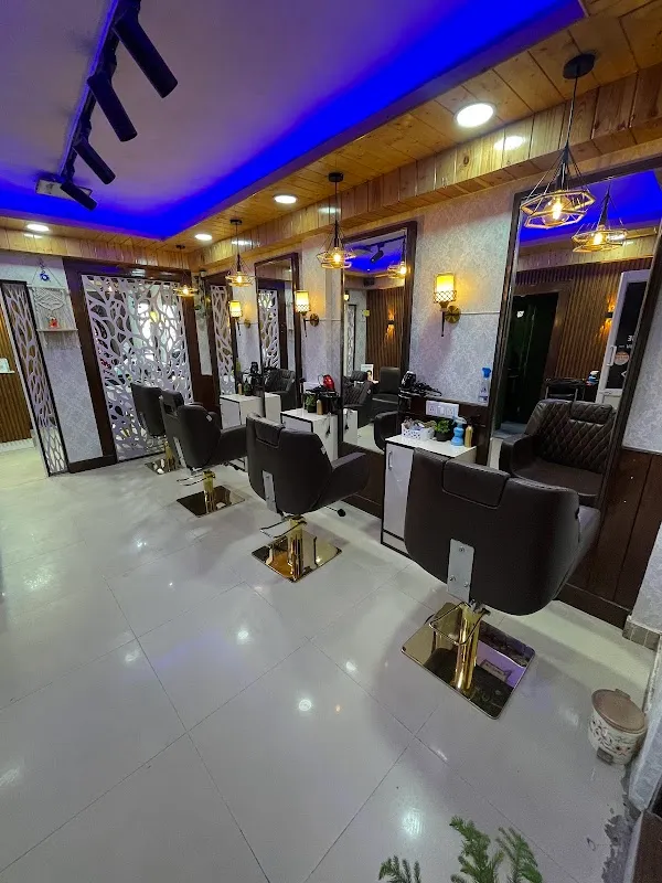 The Parlour House by Pari