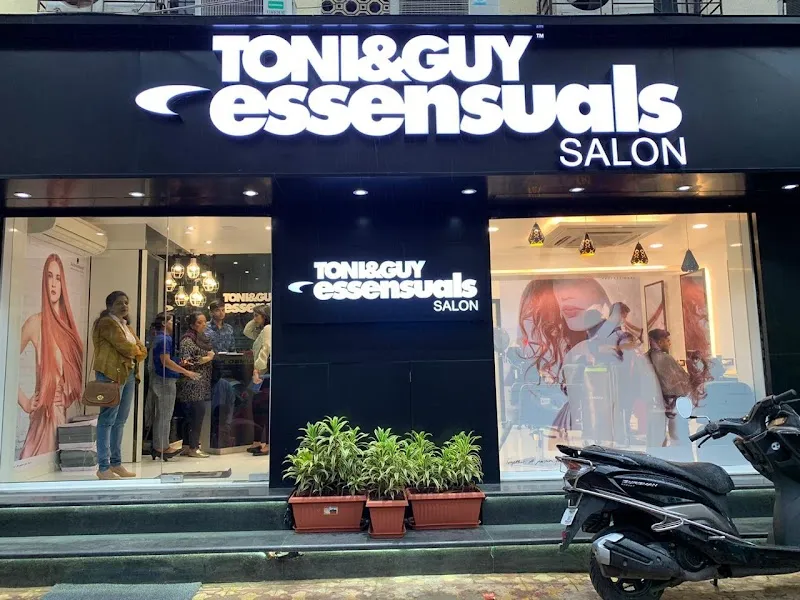 Toni and Guy Salon Tardeo