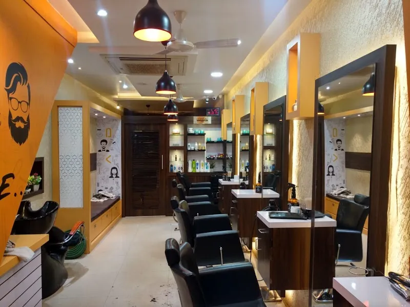 Adhunik Salon Hair Skin & Make-up