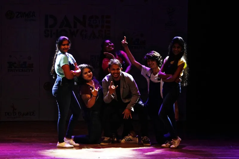 DO D DANCE Academy