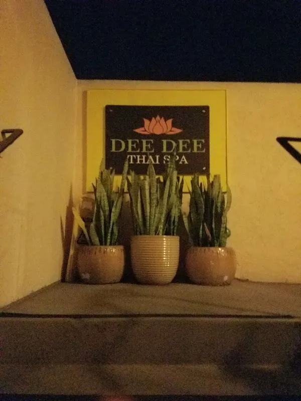 Dee Dee Thai Spa