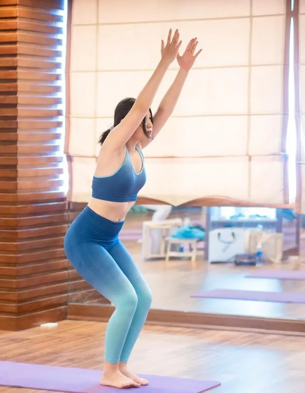 Yogiraj Fitness Club for yoga classes in delhi | Online yoga classes