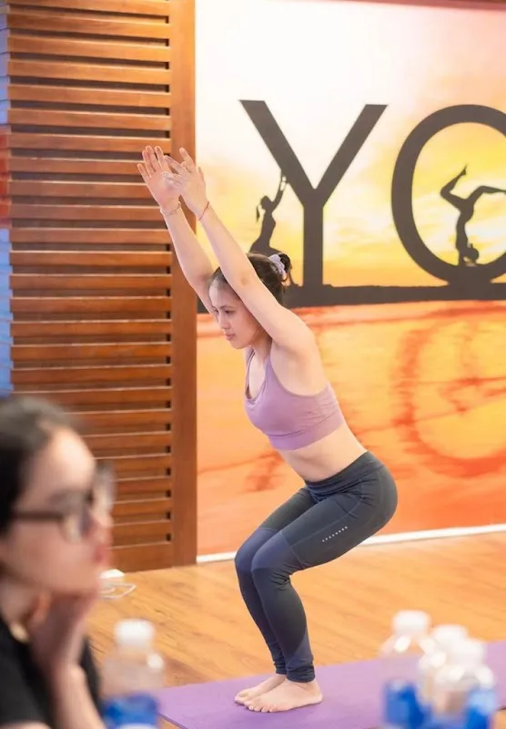 Yogiraj Fitness Club for yoga classes in delhi | Online yoga classes