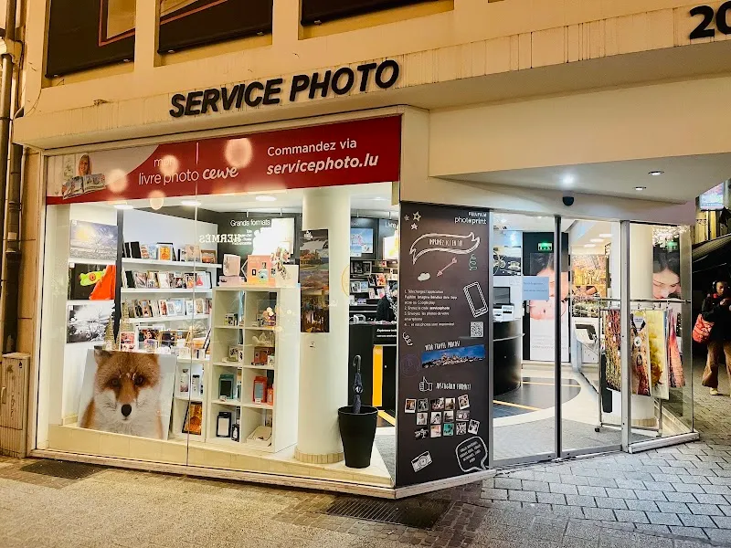 Service Photo