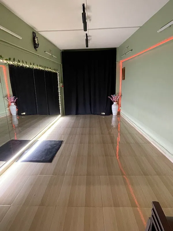 Stronghold dance studio