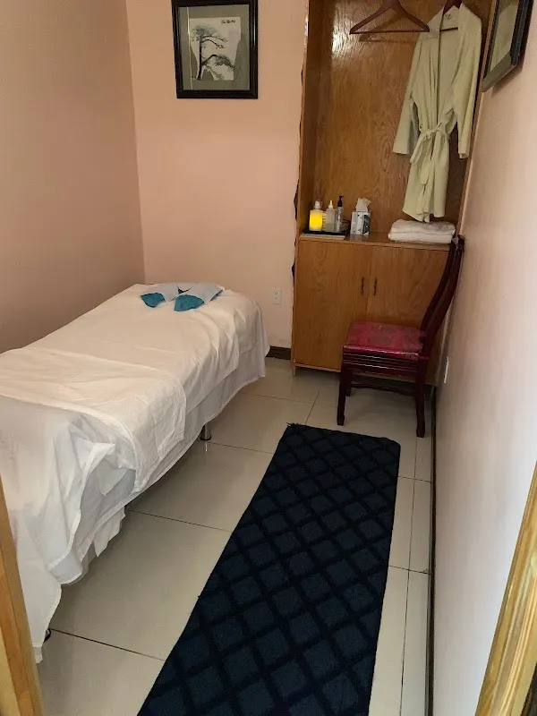 Golden Day Spa