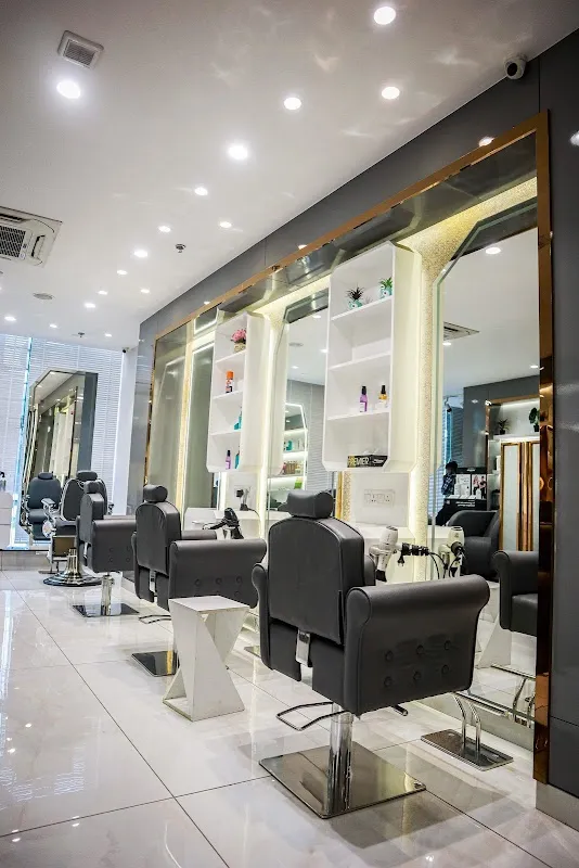 The Skinsmiths Unisex Salon |Best salon in sarabha nagar, Ludhiana| Best Hair, Makeup, Skin, Nail Salon