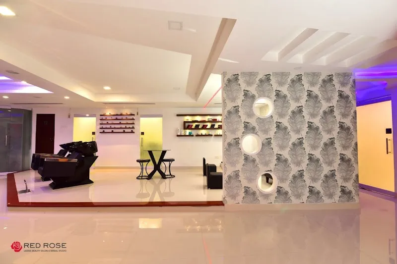 Red Rose Ladies Beauty Salon