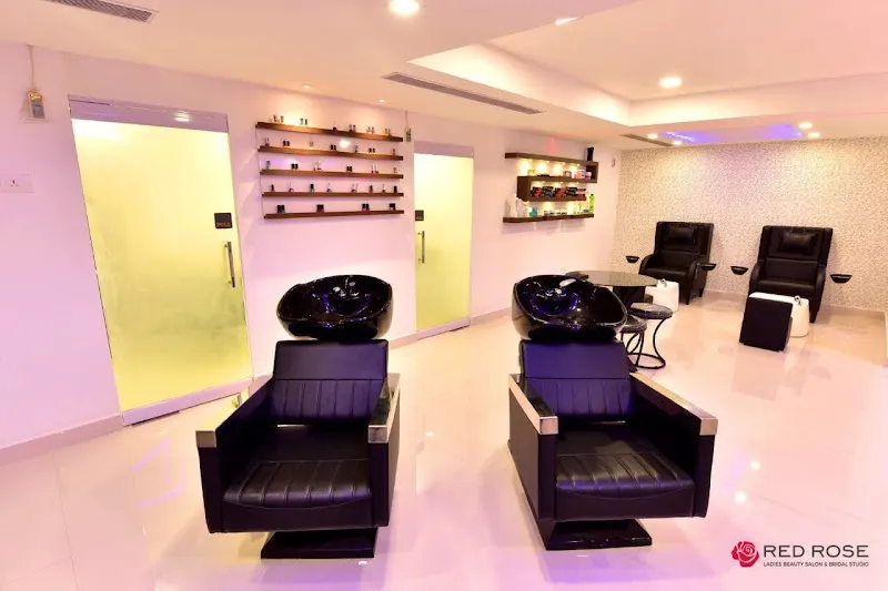 Red Rose Ladies Beauty Salon