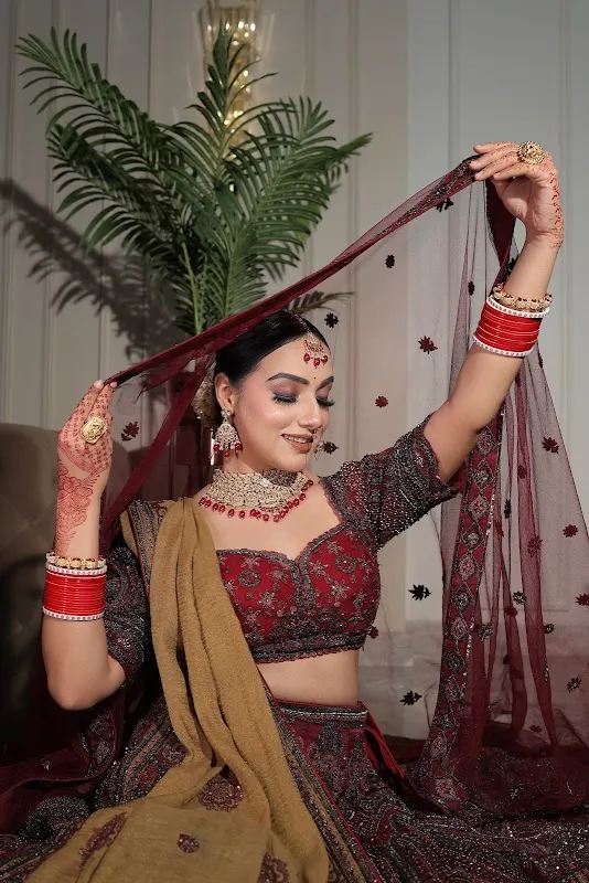 Anand Studio & Digital Colour Lab