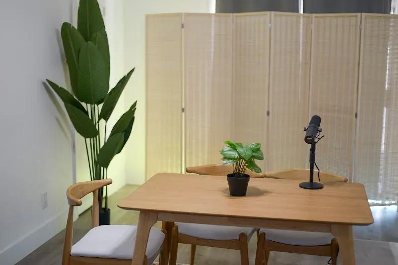 Podcast Studio AZ