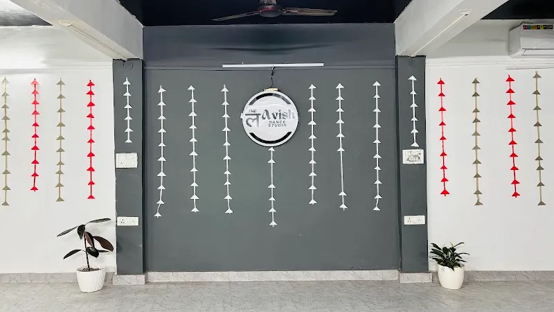THE Lavish Dance Studio