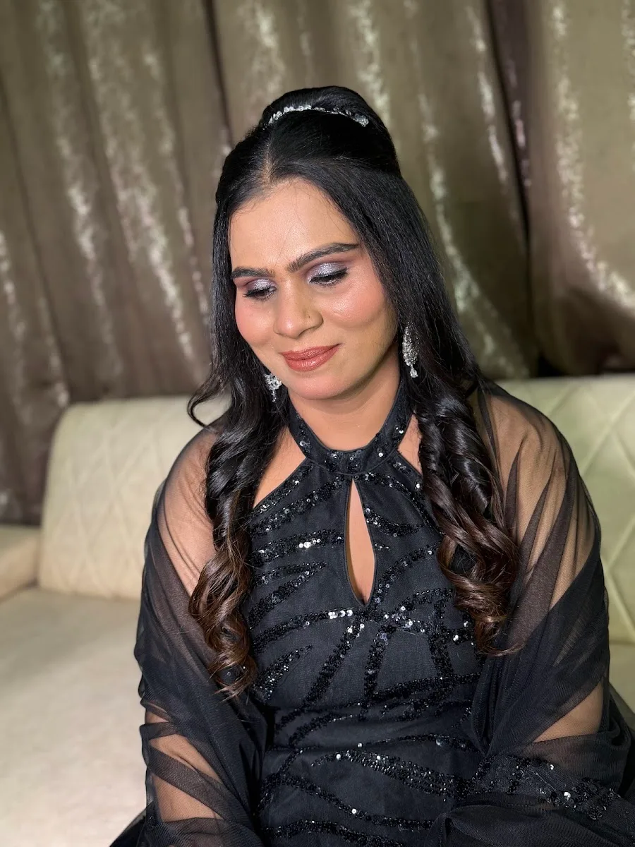 DKM Studio99 | Best Makeup Artist & Unisex Salon in Faridabad