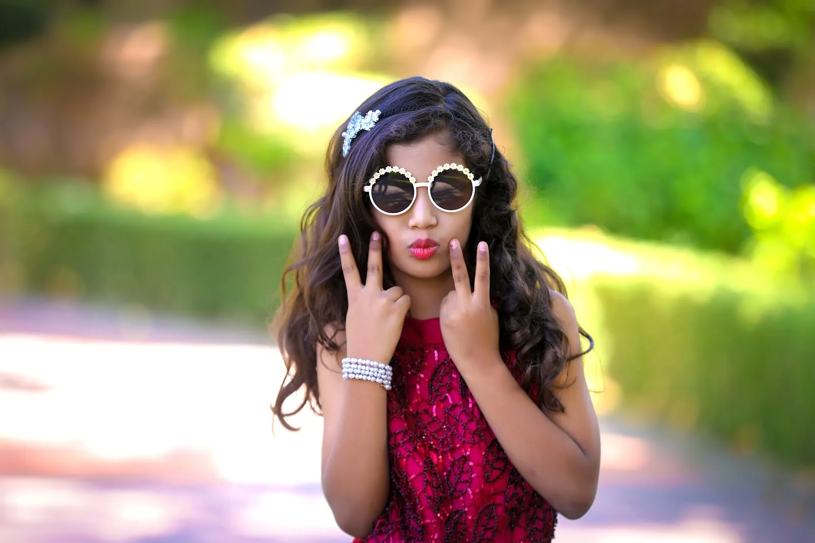 SMILE PLEASE PHOTOGRAPHY