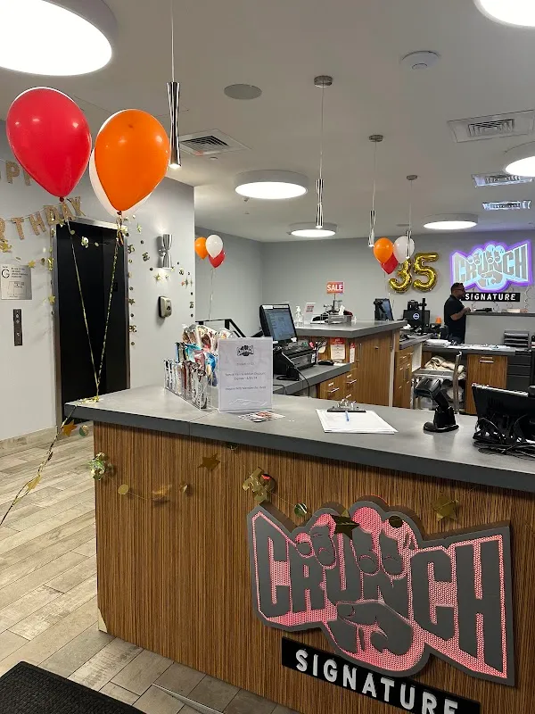 Crunch Fitness - FiDi