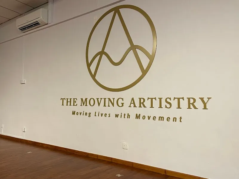 The Moving Artistry by J&P Dance Studio 动态之家