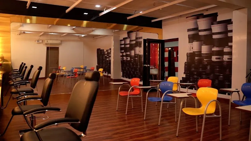 The Artist Barefoot - Film Institute & Creative Studio in Lucknow