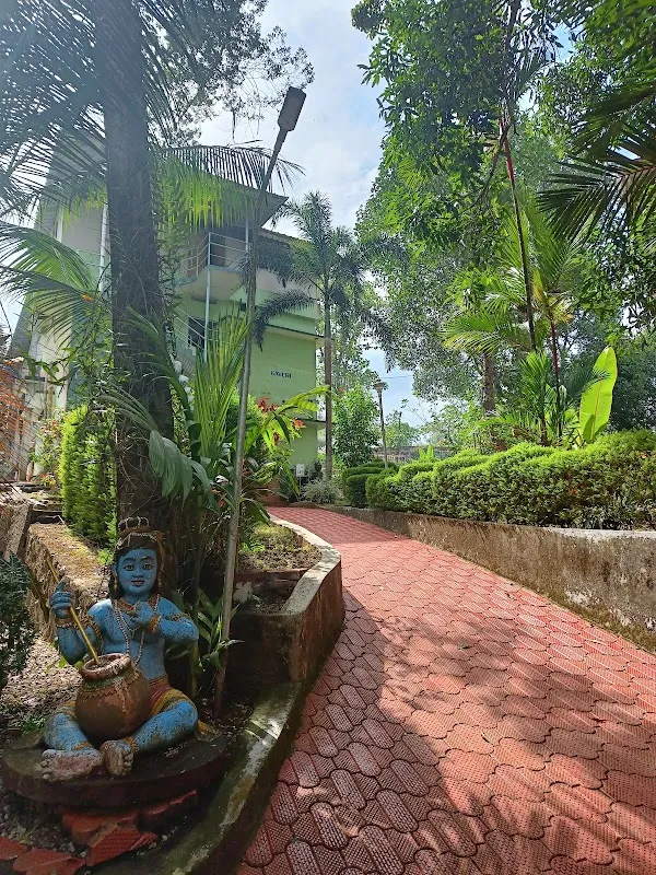 Sivananda Yoga Vedanta Dhanwantari Ashram