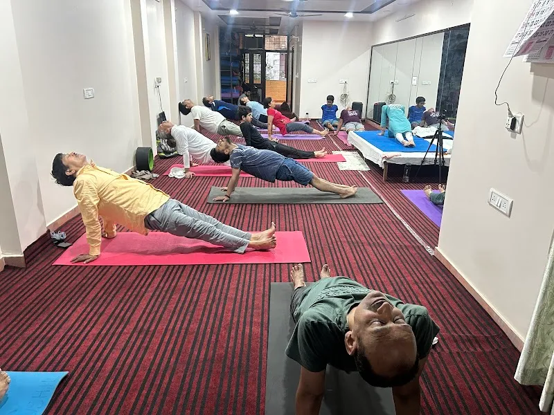 HAPPINESS CENTER ART OF LIVING