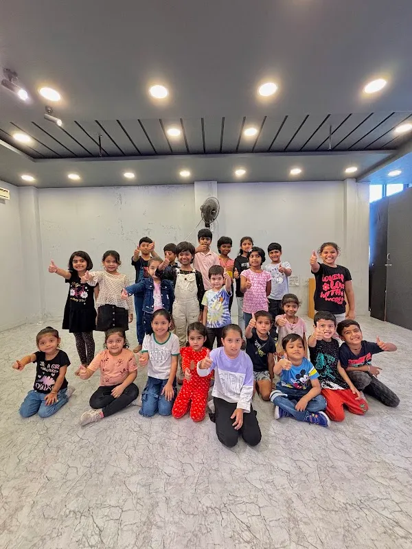 V8 Dance Studio | Best Dance Classes in Attapur