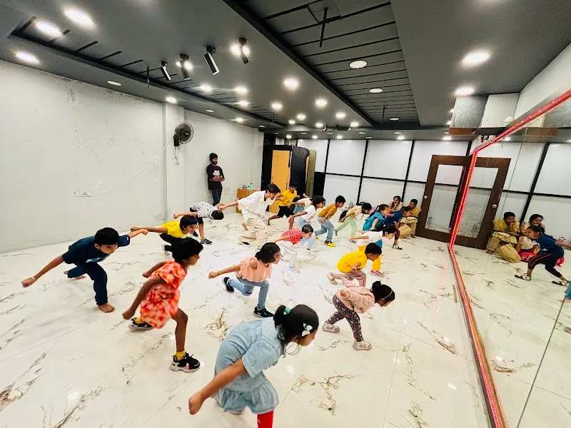 V8 Dance Studio | Best Dance Classes in Attapur