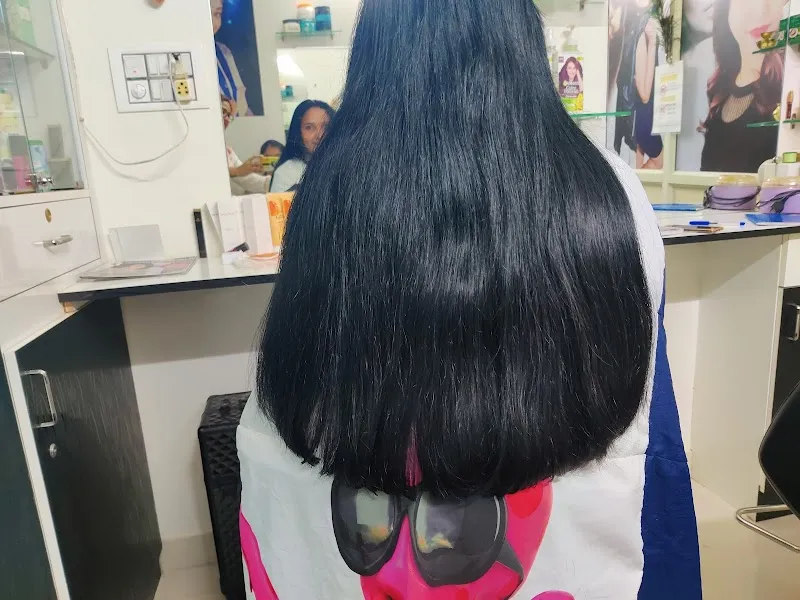 Women's World beauty parlour