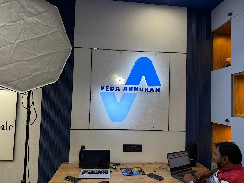 Veda Ankuram, 2 nd floor, Dube Chamber, Sapru Marg, above Danbro (Mr. Brown), Hazratganj, Lucknow, Up, Inida
