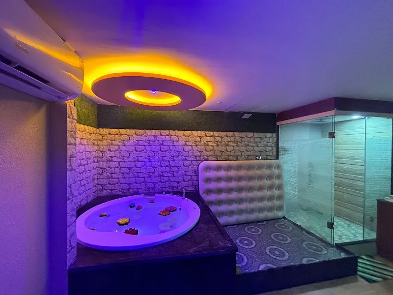 Aquam Spa Trivandrum