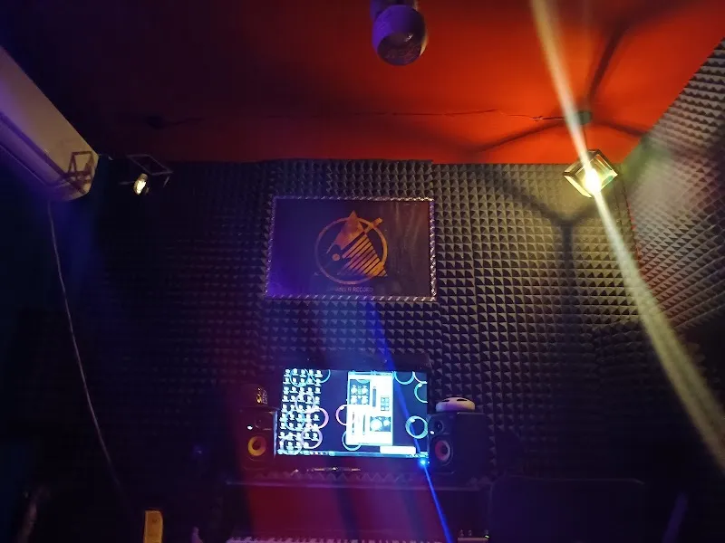 ARYANS B RECORDING STUDIO