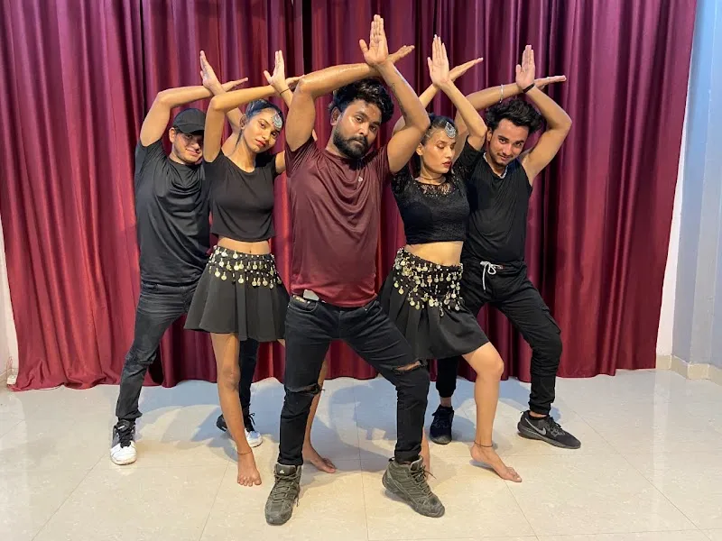 Dazzle Dance Academy | Hip Hop | Free Style | Bollywood Dance