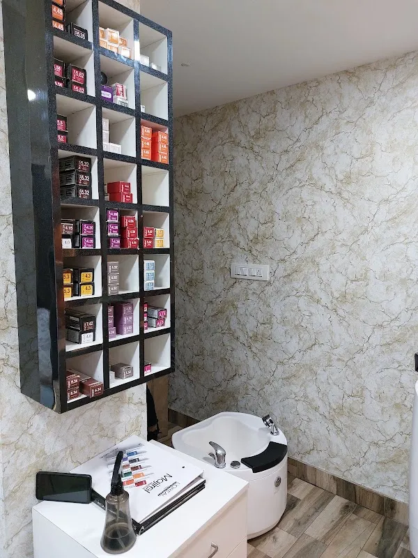 Solastaa Salon RT Nagar - Bangalore