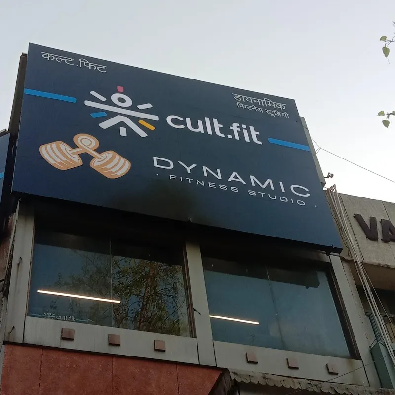 Dynamic fitness studio|