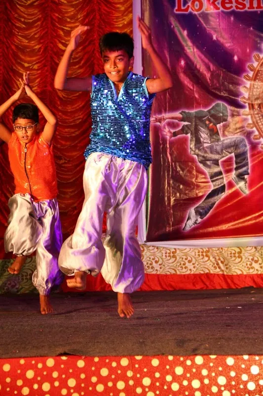 DREAMER DANCE STUDIO